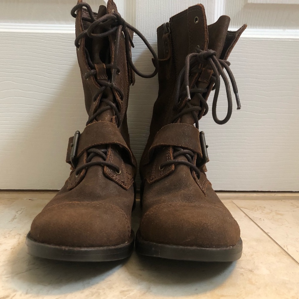 Ugg Brown Boot with Buckle Size 7